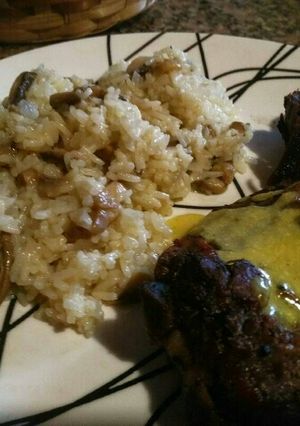Una foto de Risotto con champiñones 🍄🍚