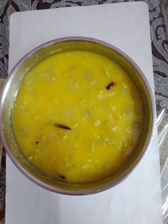 লাউ দিয়ে মটর ডাল(Lau diye matar dal recipe in Bengali) রেসিপির প্রধান ছবি