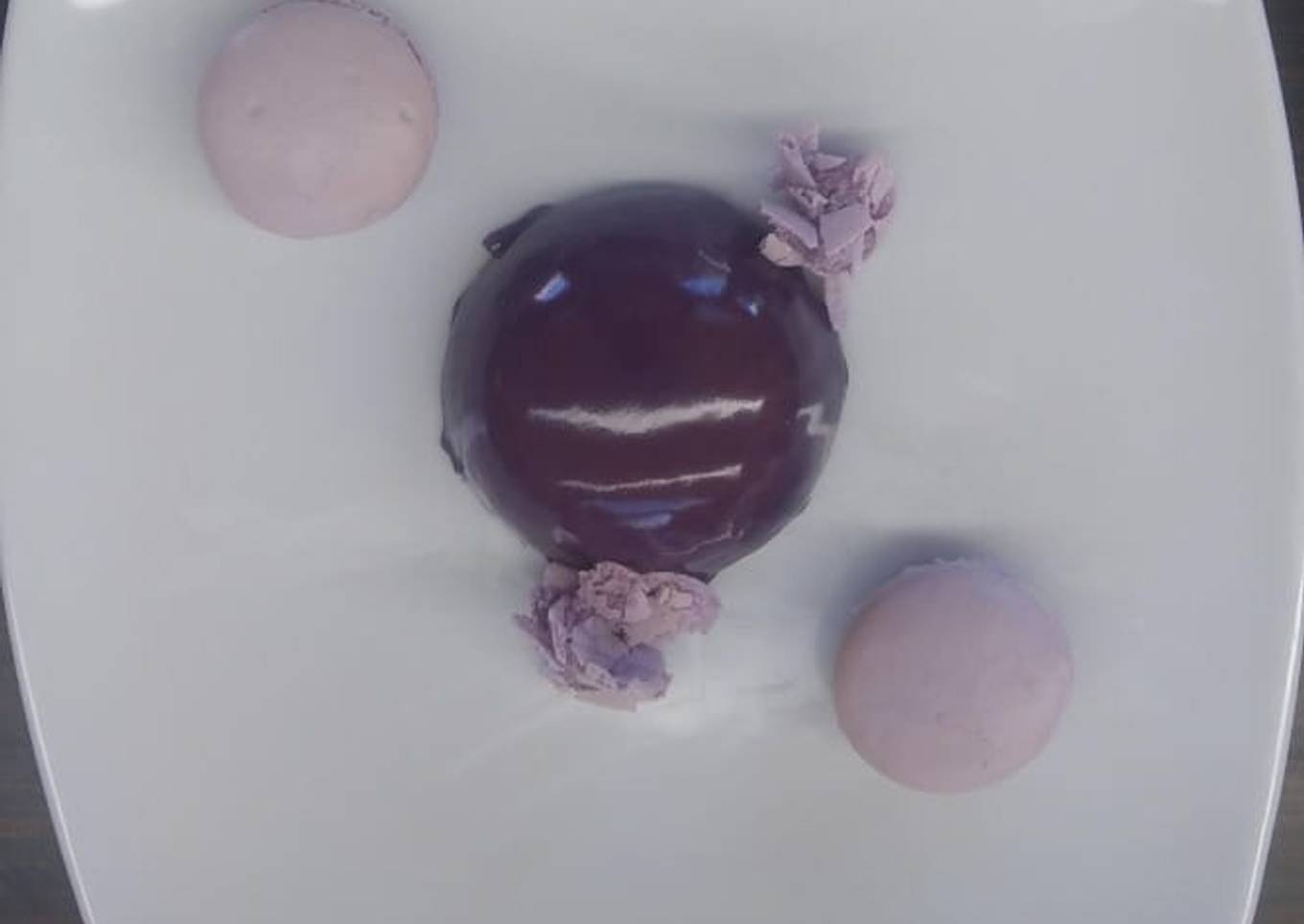 Mousse de piloncillo y canela con glaseado espejo