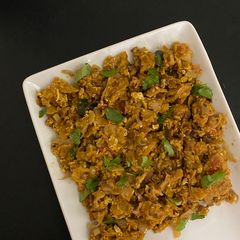 A picture of Kothu Chapathi.