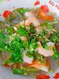Canh chua tôm rau nhút nấu mẻ