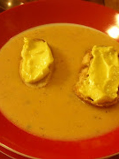 Una foto de Crema de pescado ©