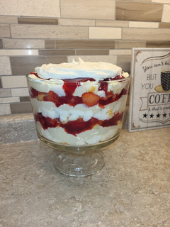 A picture of Strawberry Cheese Cake Trifle.