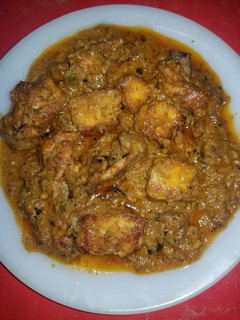 A picture of Chicken paneer.