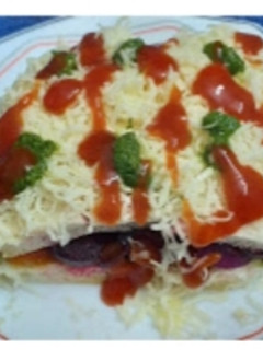 A picture of Veg cheese sandwich (Bombay sandwich).