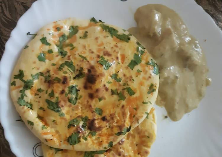 Kulcha with chicken korma