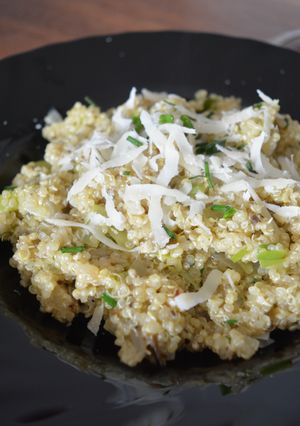 Foto principal de Quinoa con puerros y trufa negra