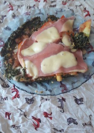 Una foto de Pizza de acelga