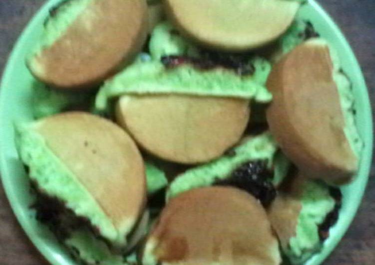  Resep  Kue  Pukis  Pandan oleh Nugrahayu Dewanti Cookpad 