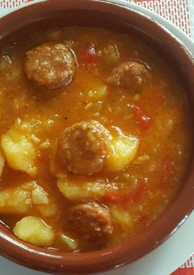 Una foto de Cazuela patatas con chorizo