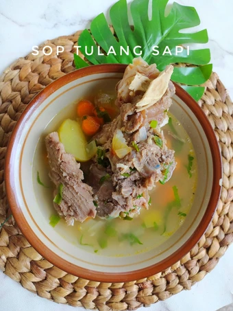 Cara Mudah Menyiapkan Resep Sop Tulang Sapi yang Bisa Manjain Lidah Anti Ribet, Uenak Banget