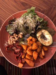 Una foto de Ensalada caliente