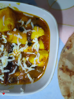 પંજાબી છોલે પનીર (Punjabi Chhole Paneer Recipe In Gujarati) રેસીપી મુખ્ય ફોટો
