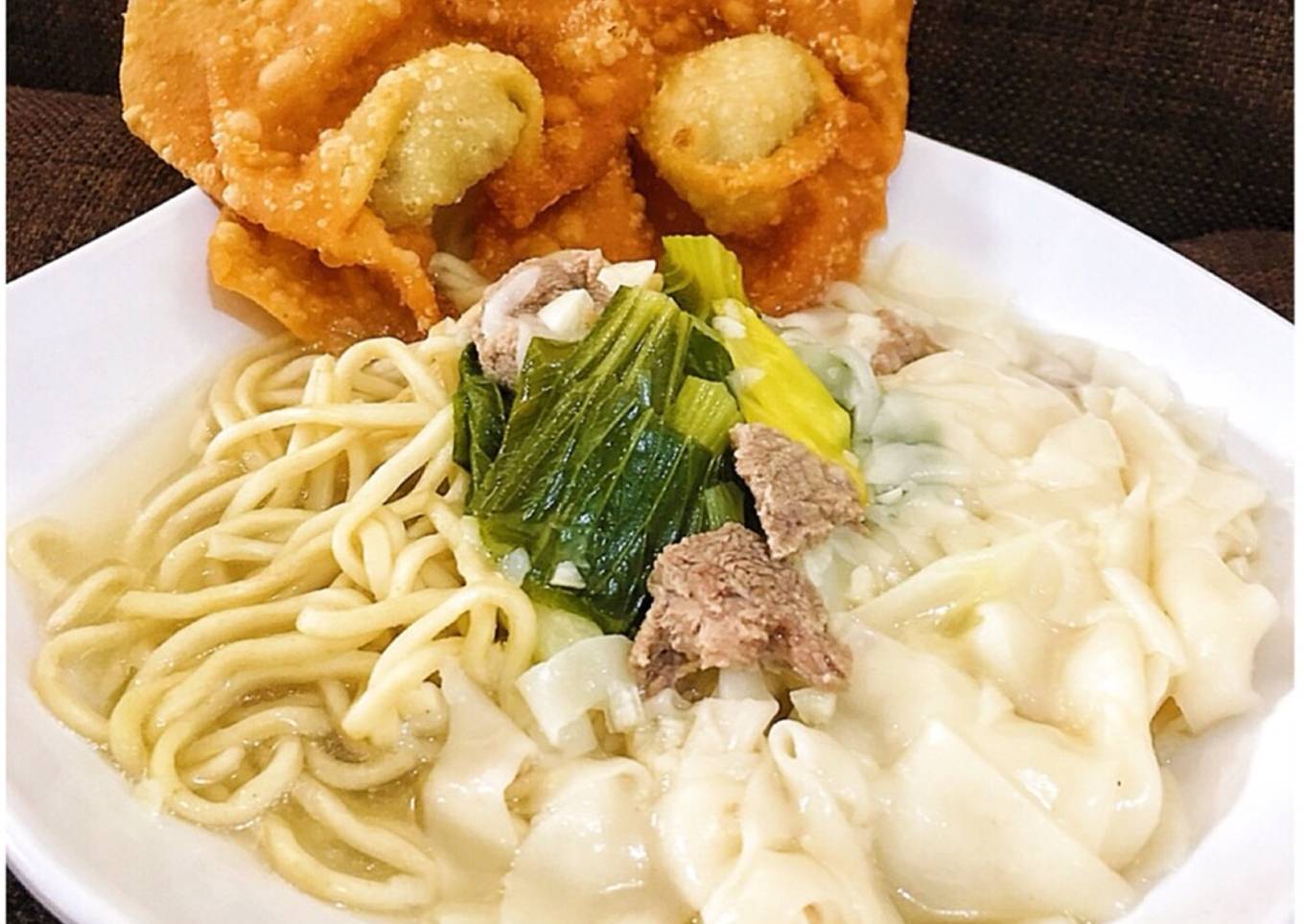 Mie Pangsit Babi