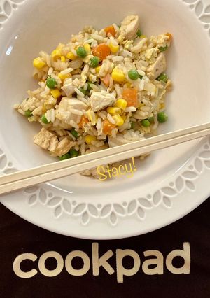 A picture of Chicken Fried Rice My Way (Κινέζικο Τηγανιτό Ρύζι)!.