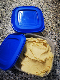 Una foto de Hummus Monsieur Cuisine connect