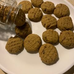 A picture of Jowar coconut cookies.