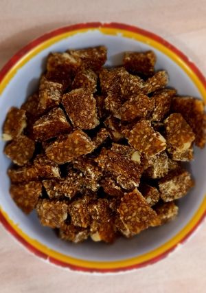 عکسی از دستور کنجد عسلی
