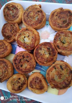 A picture of Pizza pinwheel.