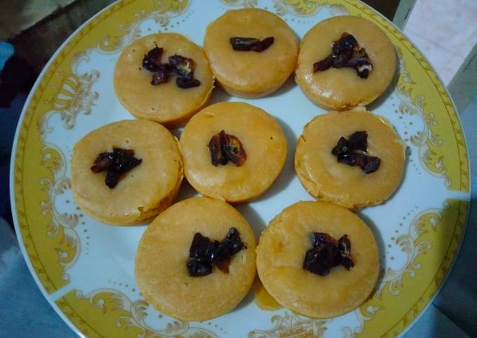 Resep Kue Lumpur Kentang Toping Kurma Oleh Mamagie Cookpad