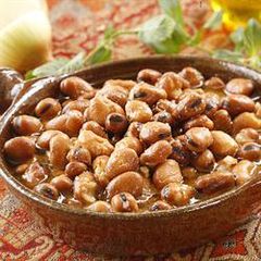 A picture of Warm fava bean salad - foul mdammas.