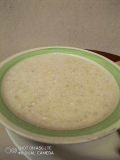 A picture of Instant Vanilla Oat Pudding.