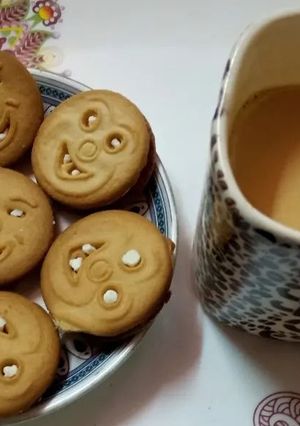 चाय(chai recipe in hindi) रेसिपी मुख्य फोटो