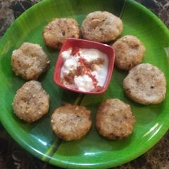 A picture of Bhagar rice sabudana vada.