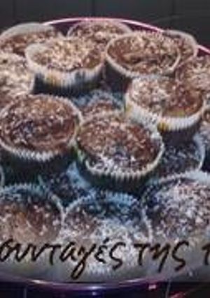 Φωτογραφία της συνταγής Cupcakes καρύδας με σοκολάτα και κονιάκ