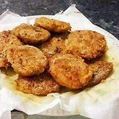 A picture of Shami kabab.