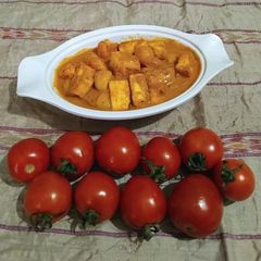 A picture of Paneer Potato Curry.