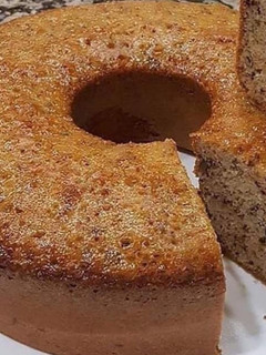 صورة لوصفة كيكه التمر والشوفان مع البيض والعسل