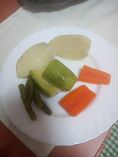 Una foto de Verduras y papas cocidas