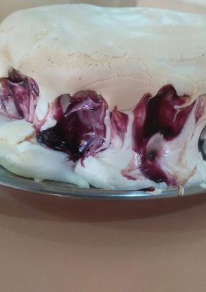 A picture of Baked alaska.