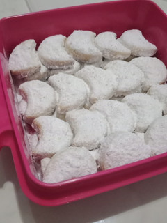 Foto resep Kue Putri Salju (Snow Princess Cookies)