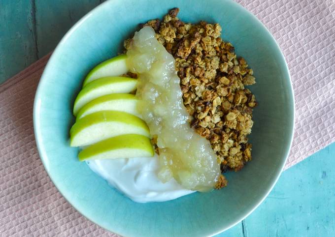 Granola with Apple Sauce Recipe by Fiona @ Free From Favourites - Cookpad