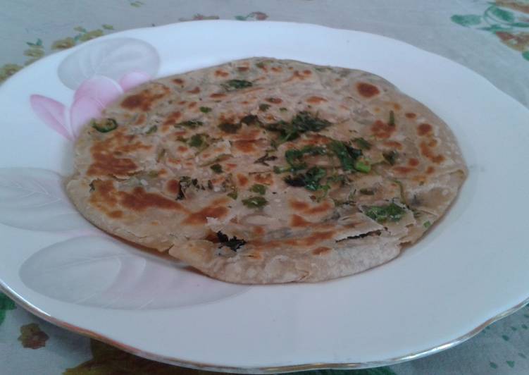 Paneer lachha paratha