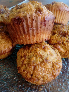 Una foto de Muffins de manzana fáciles y económicos