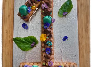 Une photo de Number cake ganache montée kinder