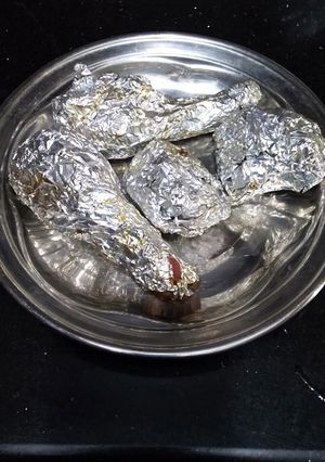 A picture of Foil chicken.