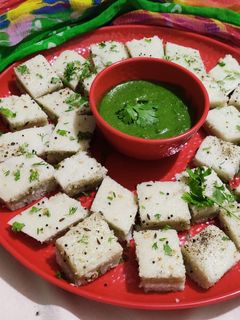 સેન્ડવિચ ઢોકળા (Sandwich Dhokla Recipe In Gujarati) રેસીપી મુખ્ય ફોટો