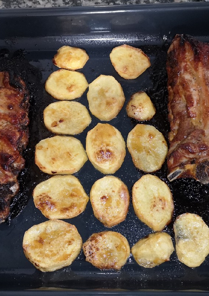 Una foto de Costillas de cerdo a la miel y mostaza