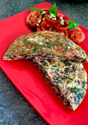 Una foto de Tortilla de hojas de remolacha
