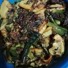A picture of Spicy kamrak (star fruit).