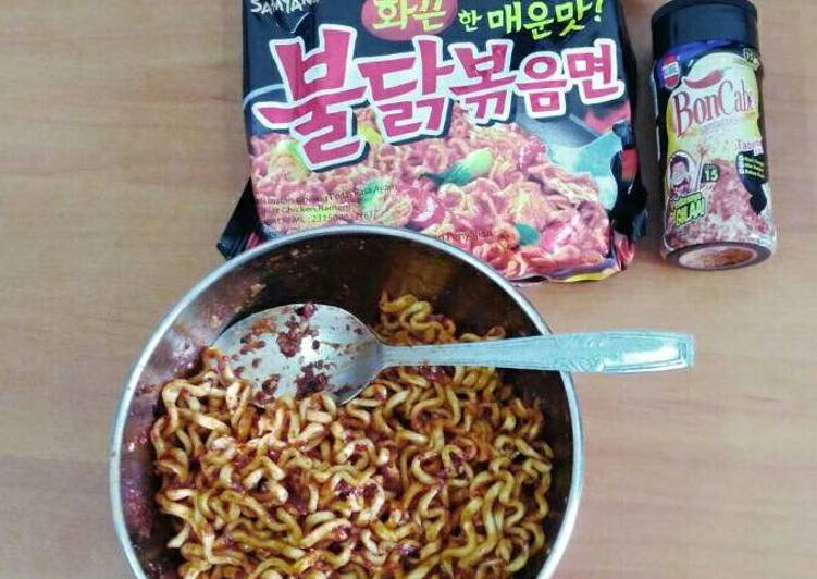 Bagaimana Membuat Mie Samyang Pedes Buanget yang Enak Banget