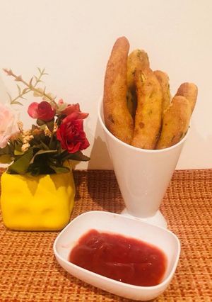 A picture of Sooji Aloo fries.