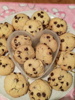 Una foto de Galletitas con chips de chocolate❤