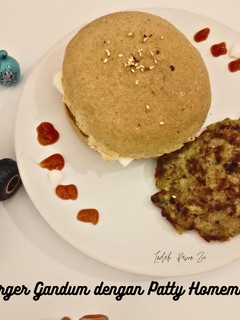Foto resep Burger Gandum dengan Patty Homemade