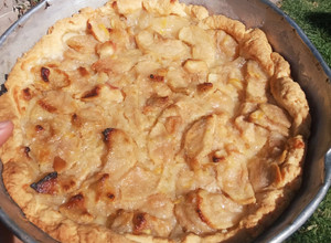 Una foto de Tarta de manzanas con aroma a panadería ❤️🍎