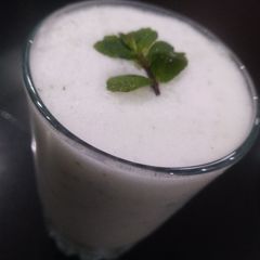 Mint lassi A picture of Mint lassi.